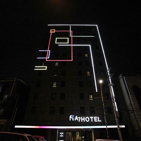 A7 Hotel Suwon Exteriör bild