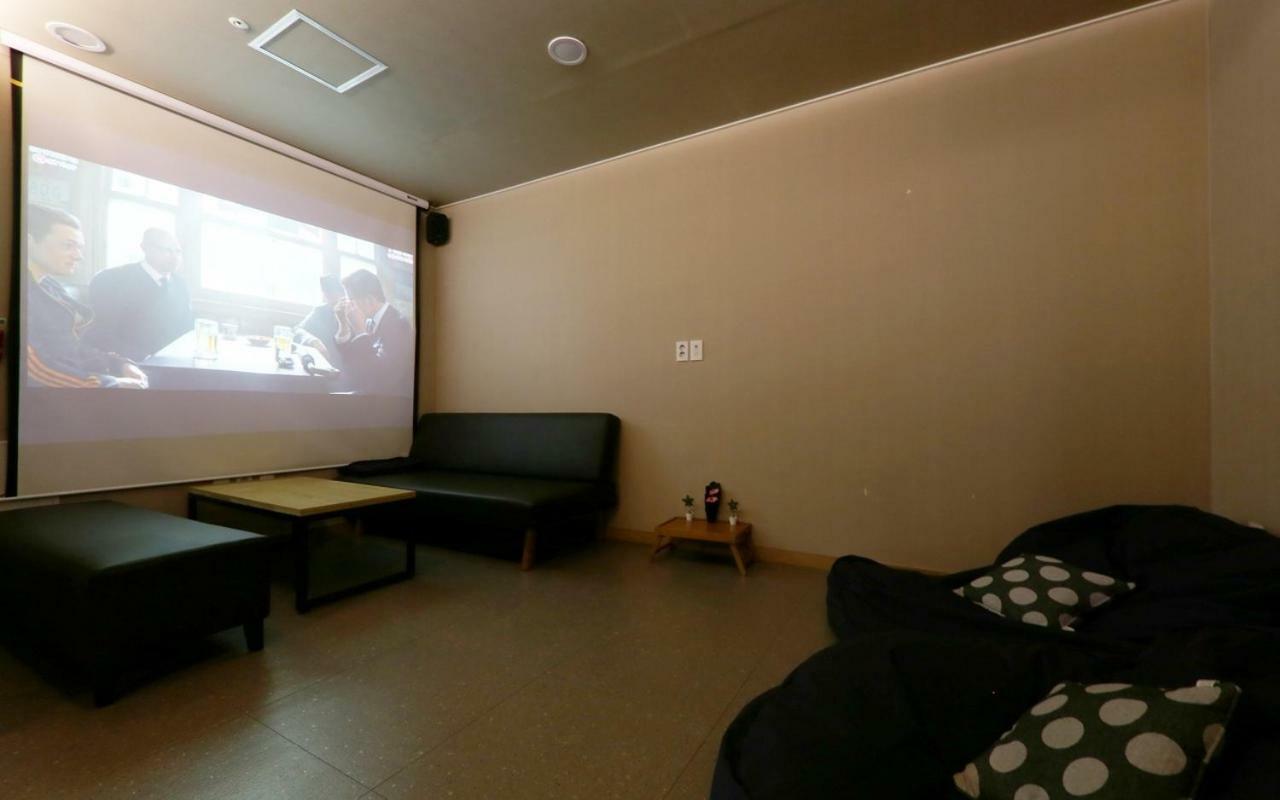 A7 Hotel Suwon Exteriör bild
